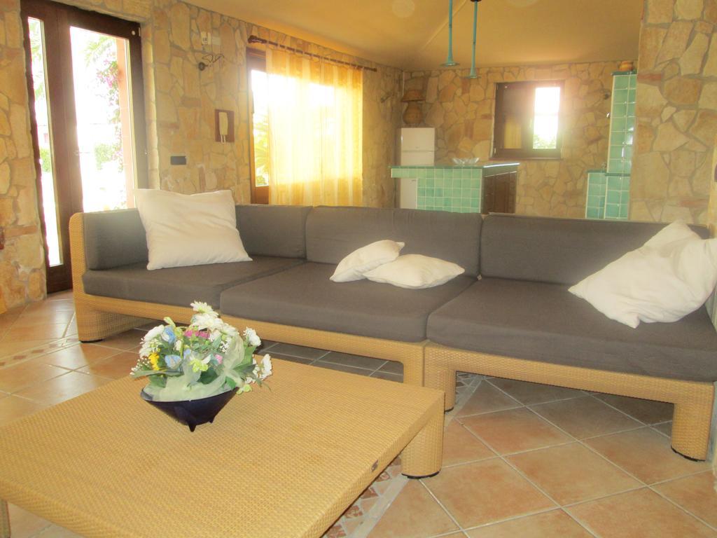 Complesso Turistico Ricettivo L'Oasi Del Golfo Di Salerno Leilighet Battipaglia Rom bilde